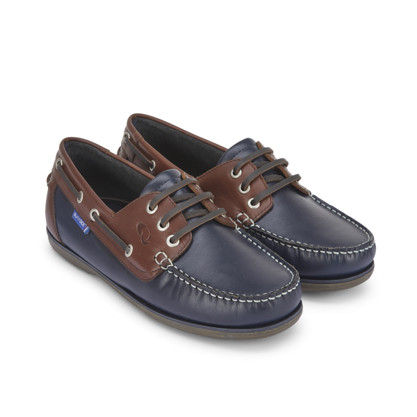Clipper 2 Boat Shoes - Navy/Chestnut
